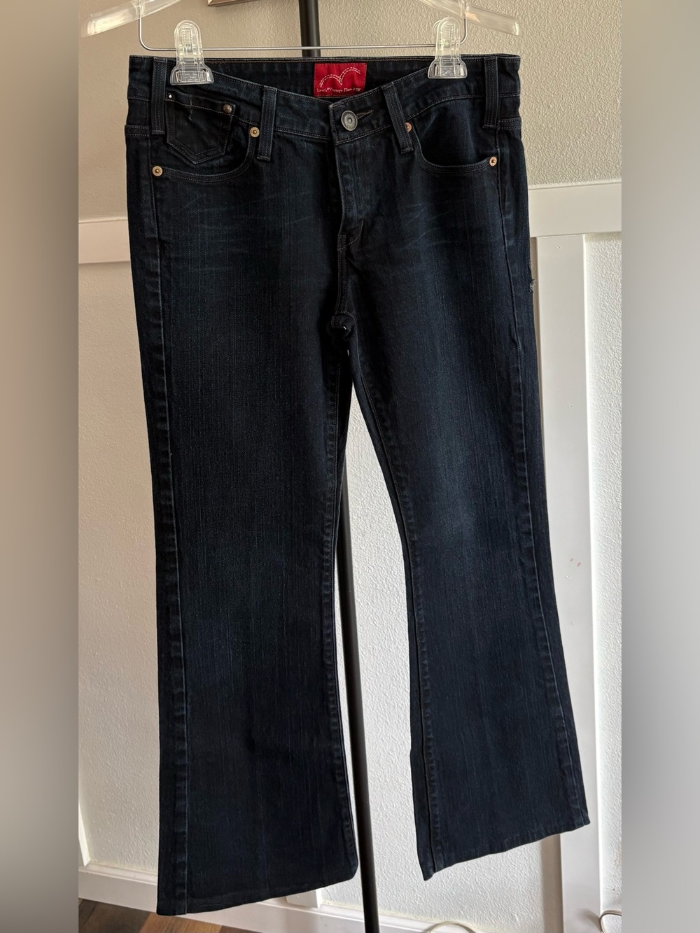 Levi’s Vintage Flare 572 Dark Wash Jeans Women’s 8M Bootcut Flare
